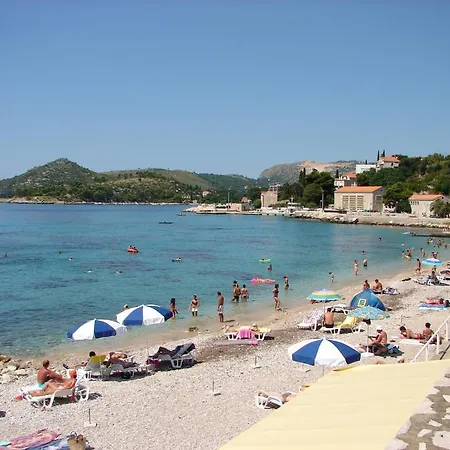Πανσιόν Adria