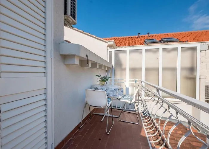 Guest house Adria 3*